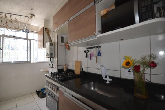 Cozinha e Área de Serviço de apartamento para alugar com 2 quartos, 50m² em Honório Gurgel, Rio de Janeiro