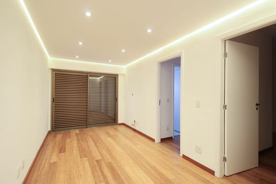 Apartamento para alugar com 3 quartos, 342m² em Vila Progredior, São Paulo