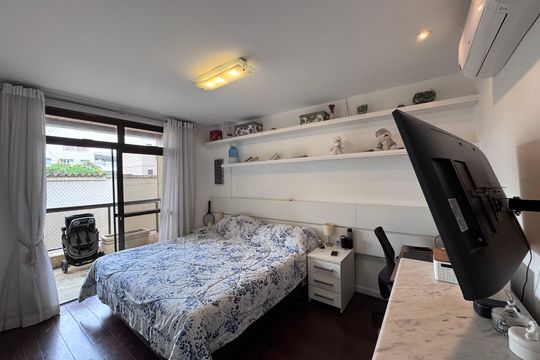 Quarto 1 de apartamento à venda com 4 quartos, 193m² em Recreio dos Bandeirantes, Rio de Janeiro