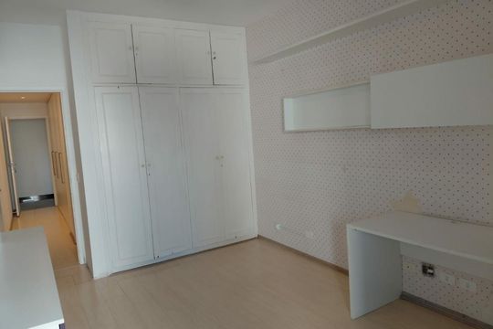 Apartamento para alugar com 3 quartos, 220m² em Sumaré, São Paulo