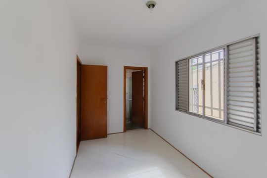 Casa à venda com 4 quartos, 200m² em Vila Mariana, São Paulo