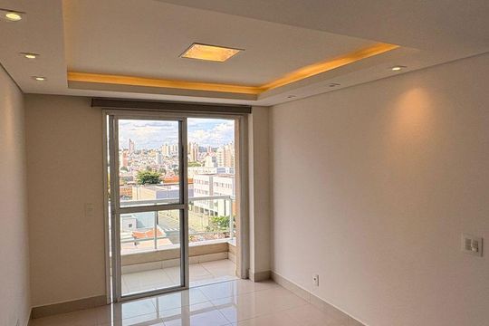 Sala de apartamento à venda com 3 quartos, 77m² em Jardim Messina, Jundiaí