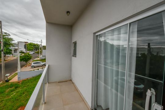 Varanda Suite 2 de casa para alugar com 5 quartos, 510m² em Parque Olívio Franceschini, Hortolândia