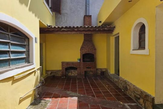 Casa à venda com 4 quartos, 280m² em Jardim Maria Rosa, Taboão da Serra