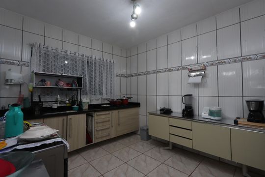 Cozinha de casa à venda com 4 quartos, 240m² em Sapopemba, São Paulo