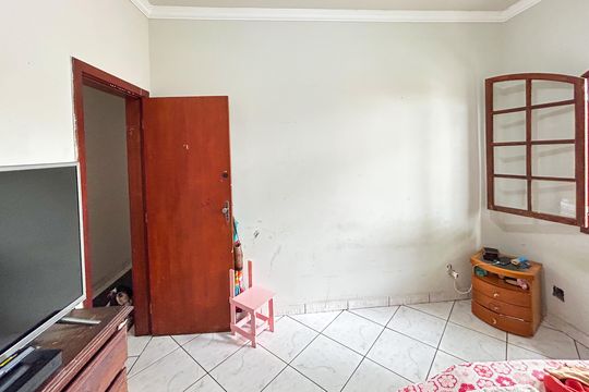 Casa à venda com 5 quartos, 365m² em Rio Branco, Belo Horizonte