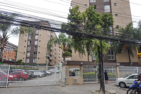 Fachada de apartamento à venda com 2 quartos, 48m² em Taquara, Rio de Janeiro