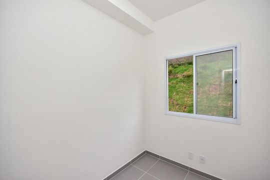 Quarto 2 de apartamento para alugar com 2 quartos, 40m² em Jardim Piracuama, São Paulo