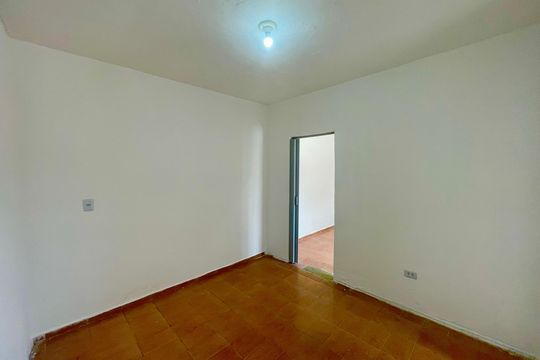 Sala de casa para alugar com 1 quarto, 60m² em Camargos, Guarulhos