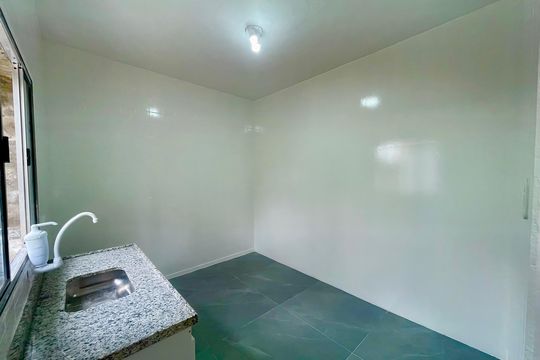 Cozinha de casa para alugar com 1 quarto, 60m² em Camargos, Guarulhos