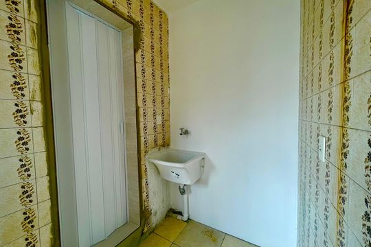 Área de Serviço de casa para alugar com 1 quarto, 60m² em Camargos, Guarulhos