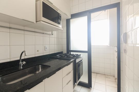 Cozinha  de apartamento para alugar com 1 quarto, 44m² em Tatuapé, São Paulo