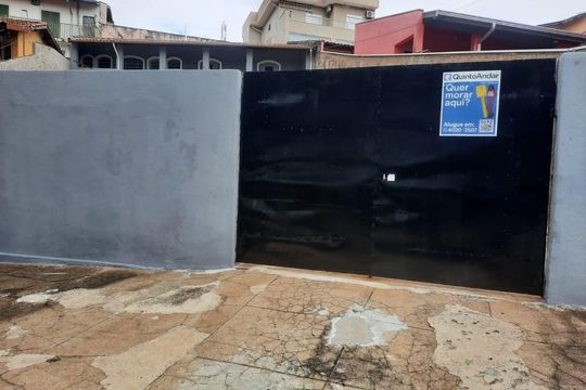 Plaquinha de casa para alugar com 2 quartos, 77m² em Jardim Carlos Lourenço, Campinas