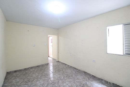 Quarto de casa para alugar com 1 quarto, 45m² em Jardim Regis, São Paulo