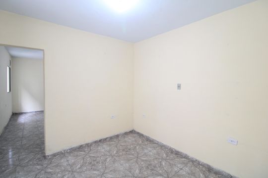 Sala de casa para alugar com 1 quarto, 45m² em Jardim Regis, São Paulo