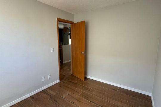 Apartamento à venda com 2 quartos, 44m² em São José, Canoas