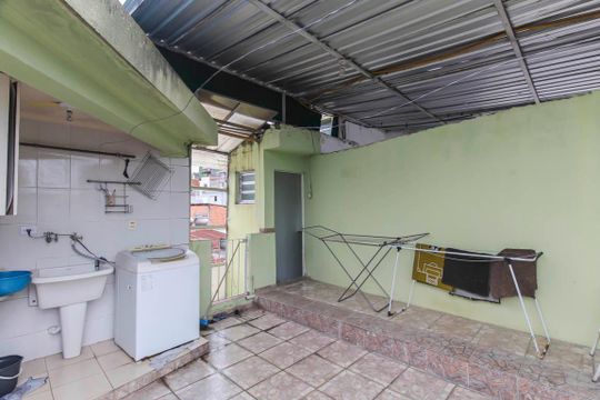 Casa para alugar com 2 quartos, 150m² em Vila Ema, São Paulo