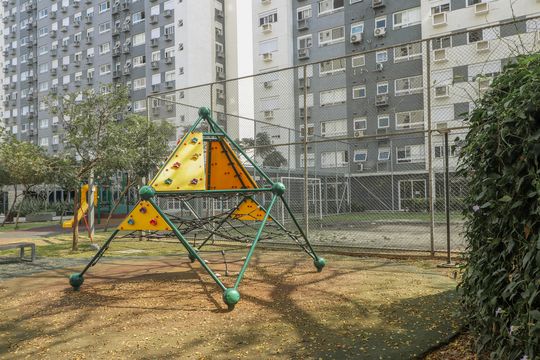 Apartamento à venda com 2 quartos, 57m² em São Sebastião, Porto Alegre