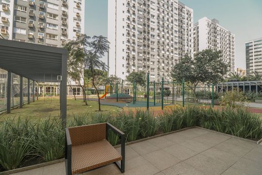 Apartamento à venda com 2 quartos, 57m² em São Sebastião, Porto Alegre