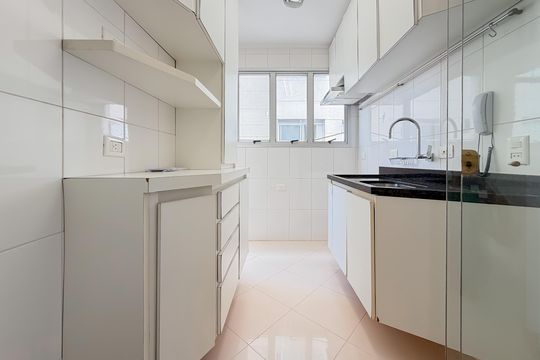 Cozinha de apartamento à venda com 2 quartos, 81m² em Vila Mariana, São Paulo