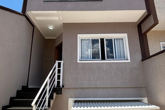 Garagem de casa à venda com 3 quartos, 225m² em Jardim Santo André, Santo André