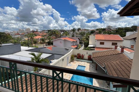 Casa à venda com 3 quartos, 274m² em Parque Taquaral, Campinas