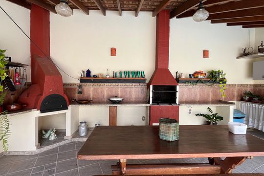 Casa à venda com 3 quartos, 274m² em Parque Taquaral, Campinas