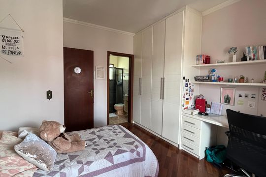 Casa à venda com 3 quartos, 274m² em Parque Taquaral, Campinas