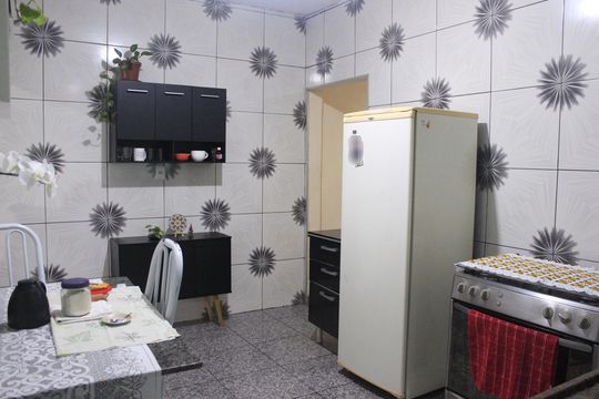 Cozinha de casa à venda com 5 quartos, 350m² em Jardim Moreira, Guarulhos