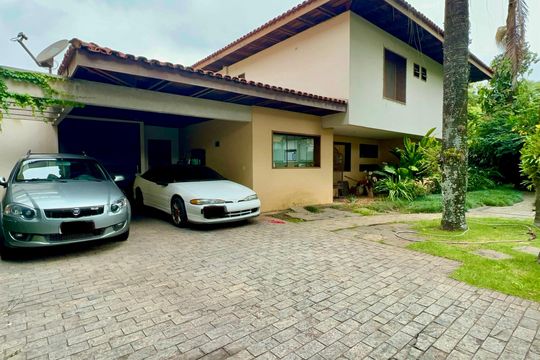 Garagem de casa à venda com 4 quartos, 397m² em Alto de Pinheiros, São Paulo