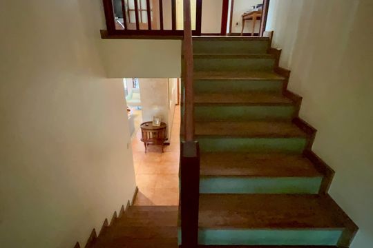 Escada de casa à venda com 4 quartos, 397m² em Alto de Pinheiros, São Paulo