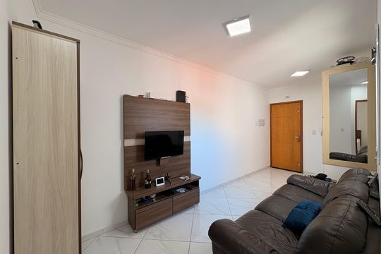 Sala de apartamento à venda com 2 quartos, 112m² em Vila Alzira, Santo André