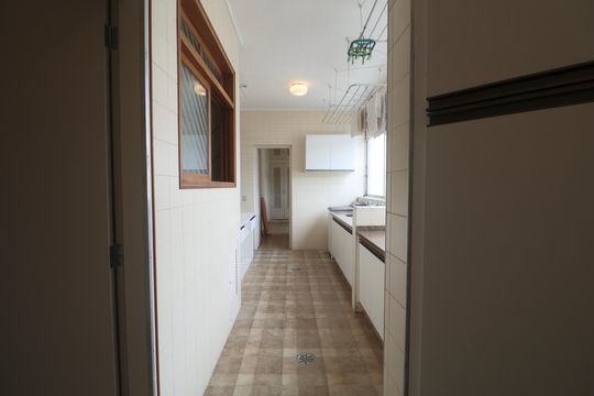 Área de Serviço de apartamento para alugar com 4 quartos, 262m² em Centro, Guarujá