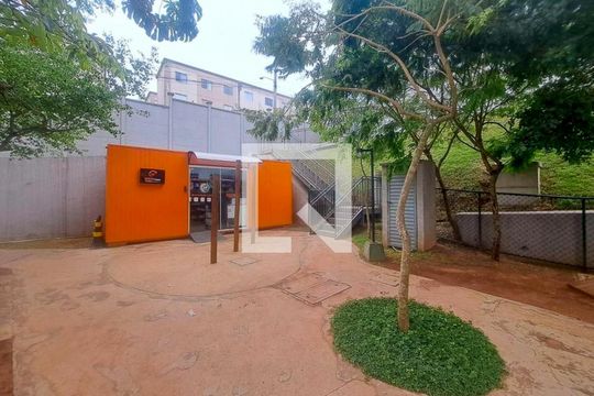 Área comum de apartamento para alugar com 2 quartos, 42m² em Jardim do Lago, Osasco