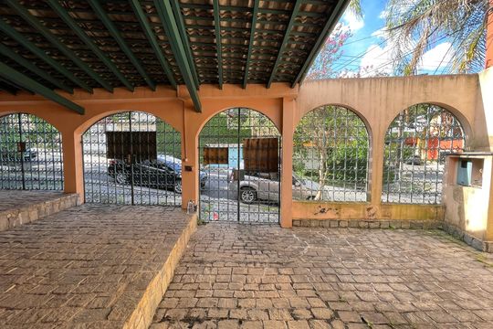 Garagem de casa à venda com 7 quartos, 398m² em Instituto de Previdencia, São Paulo