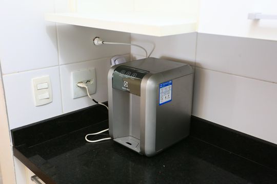 cozinha de apartamento para alugar com 3 quartos, 70m² em Jardim Maria Rosa, Taboão da Serra