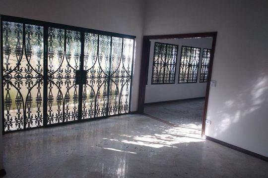 Casa para alugar com 9 quartos, 550m² em Parque Ortolândia, Hortolândia