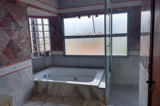 Casa para alugar com 9 quartos, 550m² em Parque Ortolândia, Hortolândia
