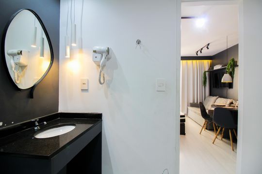 Banheiro de kitnet/studio à venda com 1 quarto, 28m² em Brás, São Paulo