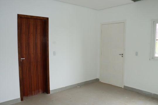 Casa de Condomínio para alugar com 4 quartos, 250m² em Paisagem Renoir, Cotia