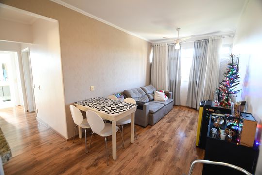 Sala de apartamento à venda com 2 quartos, 76m² em Vila Industrial (campinas), Campinas