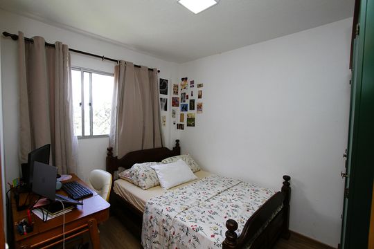 Quarto 1 de apartamento para alugar com 2 quartos, 48m² em Engenho Nogueira, Belo Horizonte