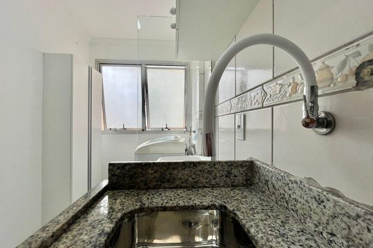 Cozinha e Área de Serviço de apartamento à venda com 1 quarto, 38m² em Vila Itapura, Campinas