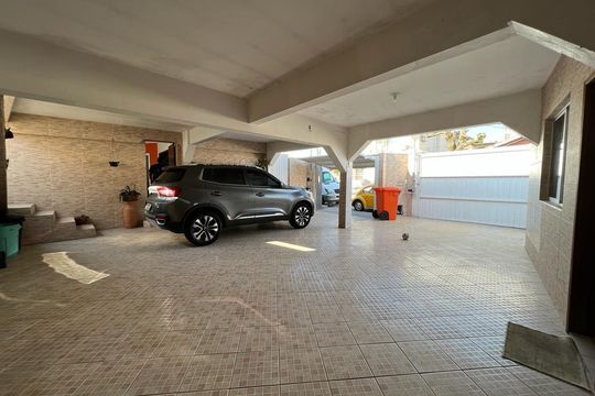 Casa para alugar com 3 quartos, 330m² em Balneario, Florianópolis