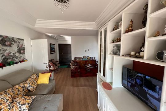 Casa para alugar com 3 quartos, 330m² em Balneario, Florianópolis