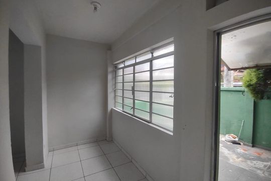 Casa à venda com 3 quartos, 161m² em Jardim Dom Bosco, São Paulo