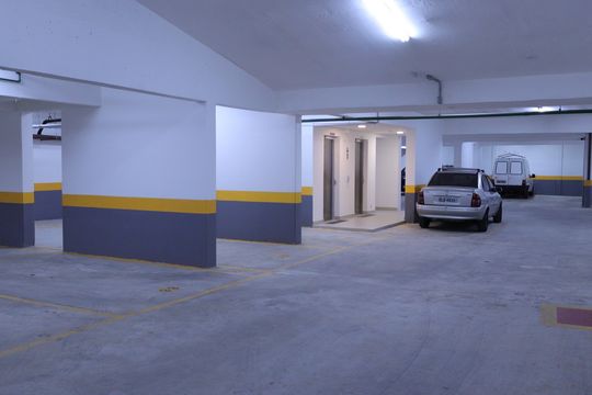 Garagem de kitnet/studio para alugar com 1 quarto, 34m² em Consolação, São Paulo