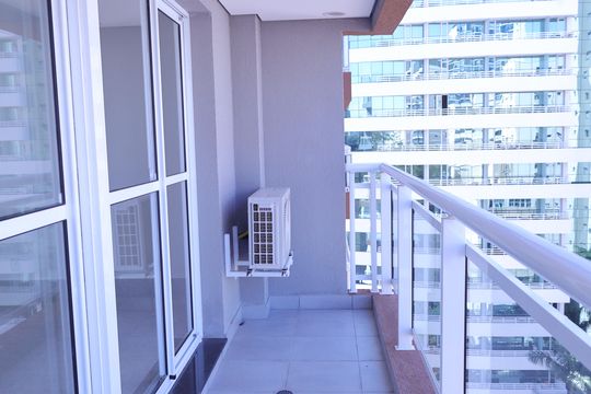 Varanda de kitnet/studio para alugar com 1 quarto, 34m² em Consolação, São Paulo