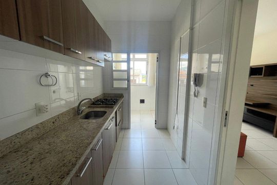 Cozinha de apartamento para alugar com 2 quartos, 100m² em Trindade, Florianópolis