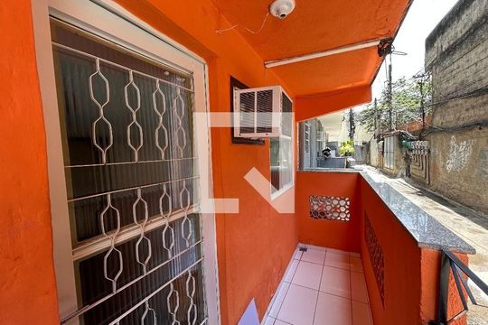 Casa à venda com 2 quartos, 40m² em Inhaúma, Rio de Janeiro